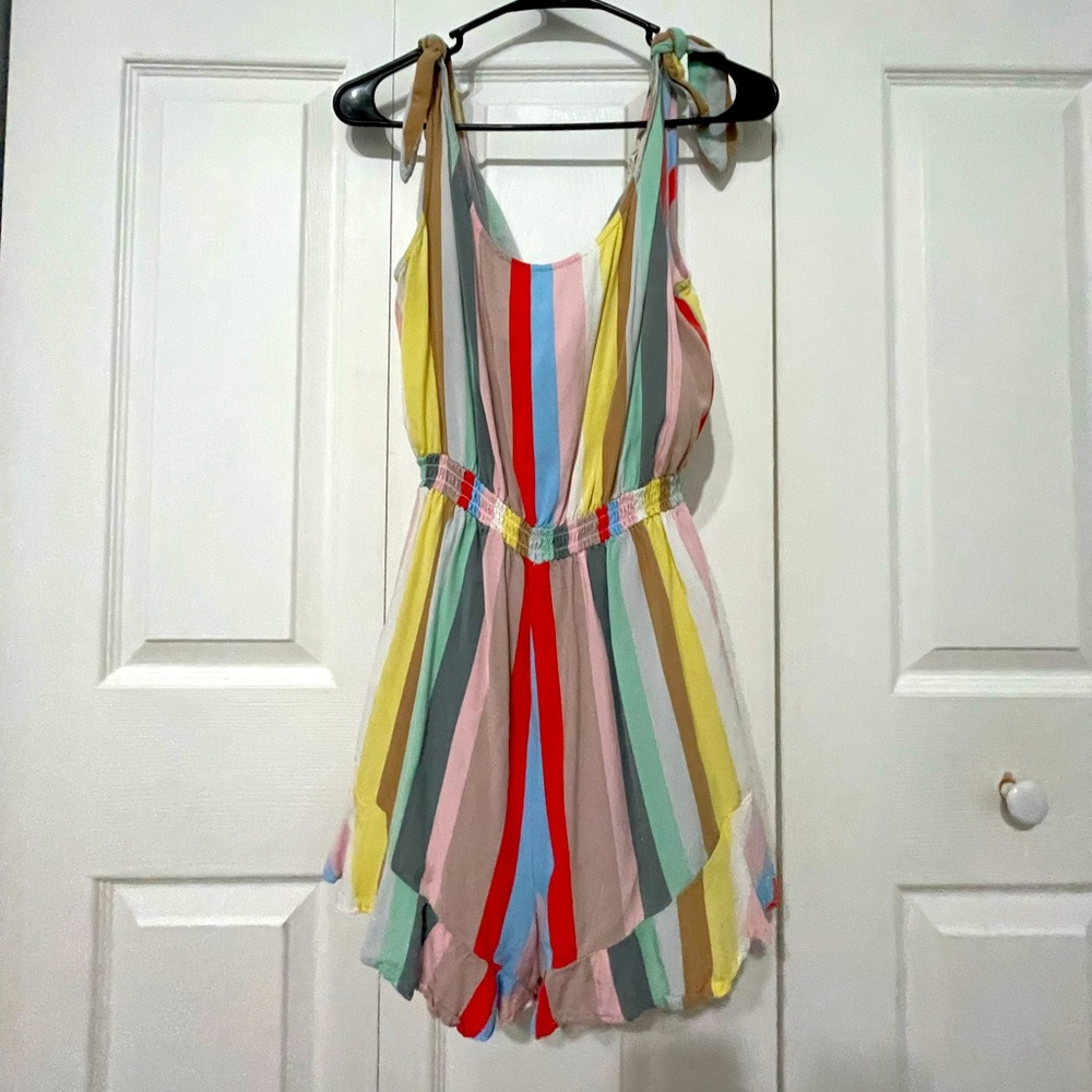 Colourful striped romper. Kingston Gray brand. Size medium.